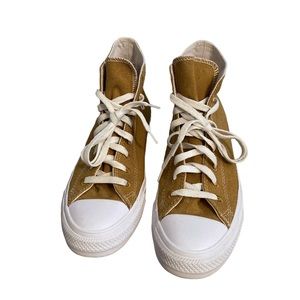 Converse Renew Cotton Chuck Taylor Hightop
Wheat Natural Color Size 8 Men's